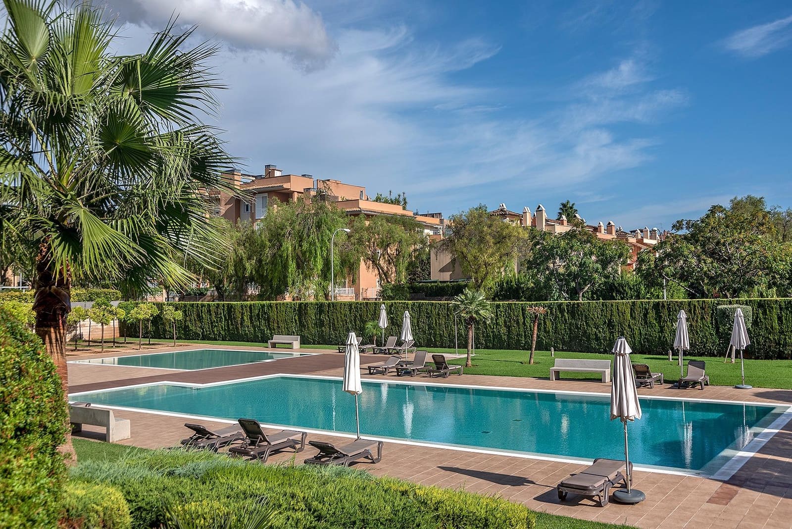 3 slaapkamer Penthouse te huur in Palma de Mallorca met zwembad garage - € 1.950 (Ref: 7825689)