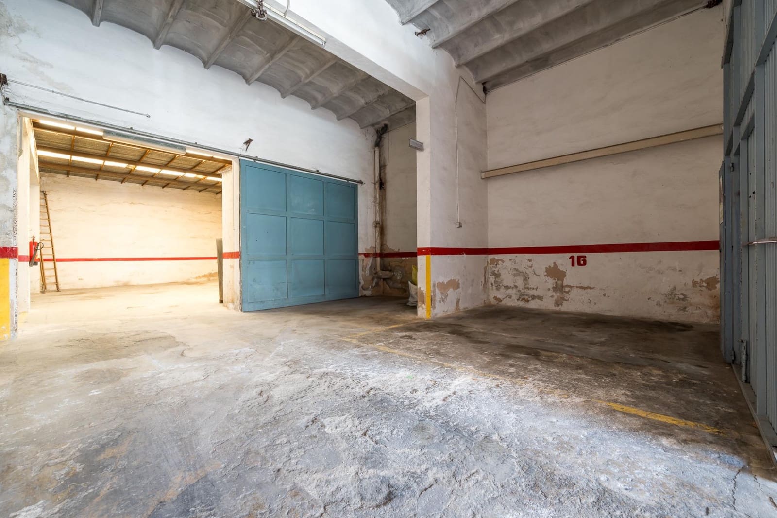 Erhverv til salg i Palma de Mallorca med garage - € 325.000 (Ref: 9034372)