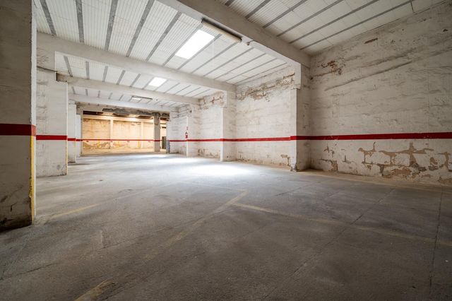Erhverv til salg i Pere Garau, Palma de Mallorca med garage - € 325.000 (Ref: 9034372)