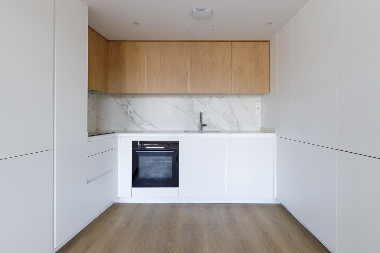 2 bedroom Flat for sale in Palma de Mallorca - € 490,000 (Ref: 9110164)