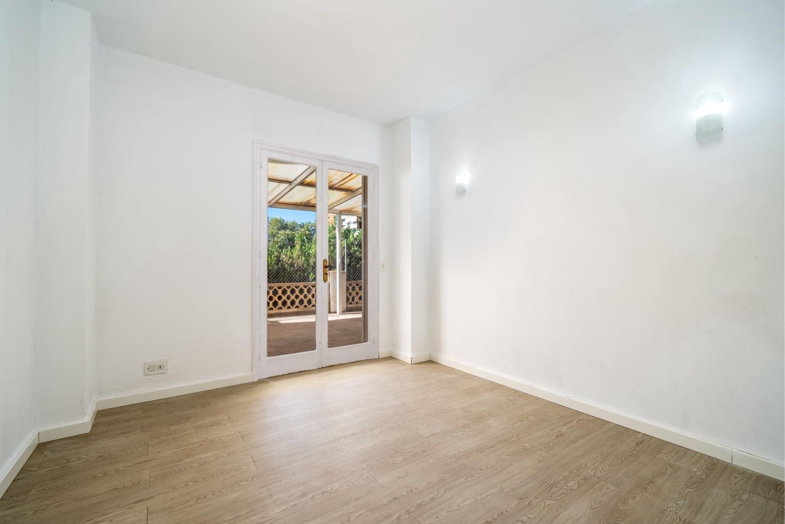 3 soverom Strandleiligheter til salgs i Palmanova med garasje - € 520 000 (Ref: 9217239)