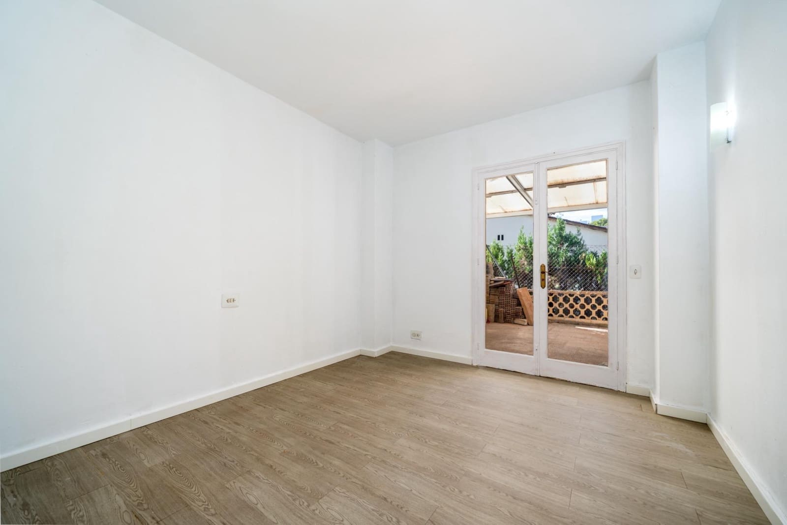 3 soverom Strandleiligheter til salgs i Palmanova med garasje - € 520 000 (Ref: 9217239)