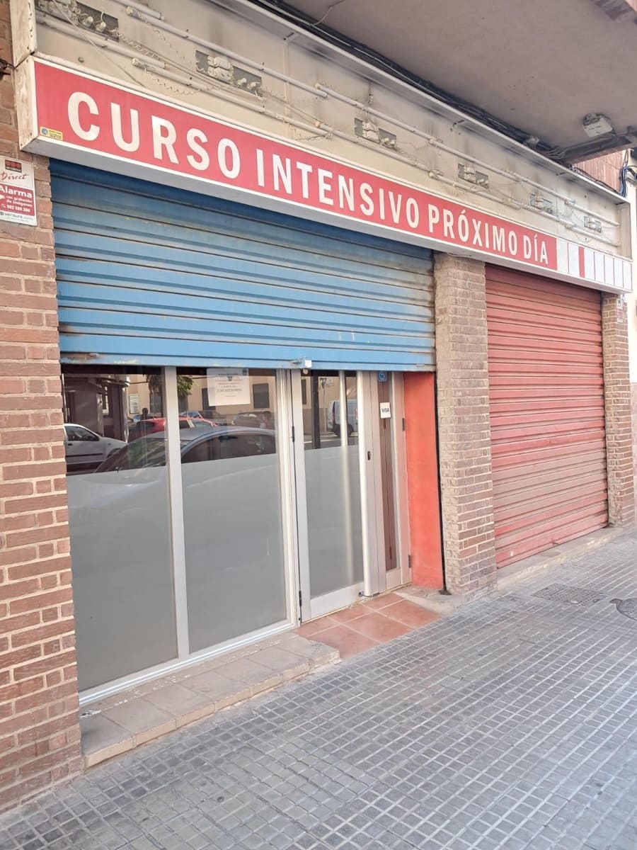 Commercial for rent in Palma de Mallorca - € 1,200 (Ref: 9303413)