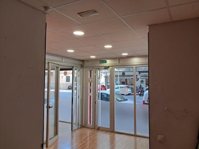 Local Comercial en Palma de Mallorca en alquiler - 1.200 € (Ref: 9303413)