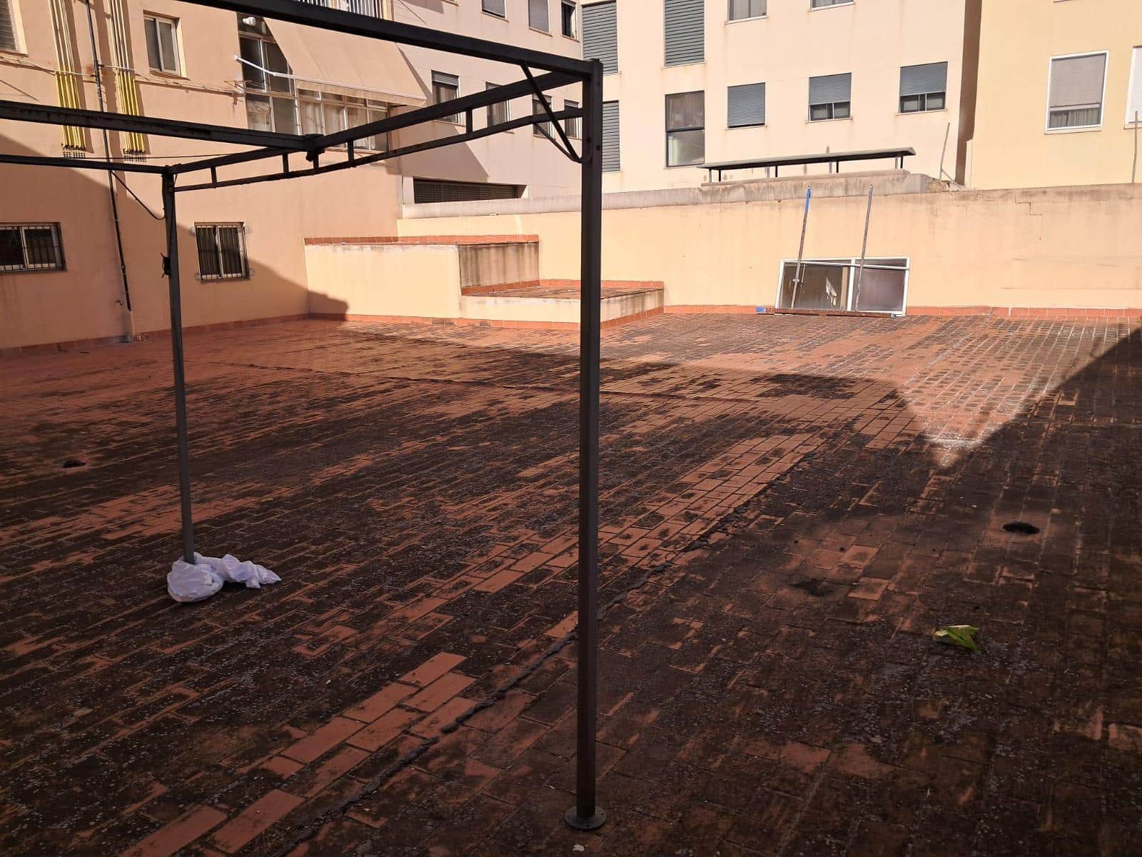 Commercial for rent in Palma de Mallorca - € 1,200 (Ref: 9303413)