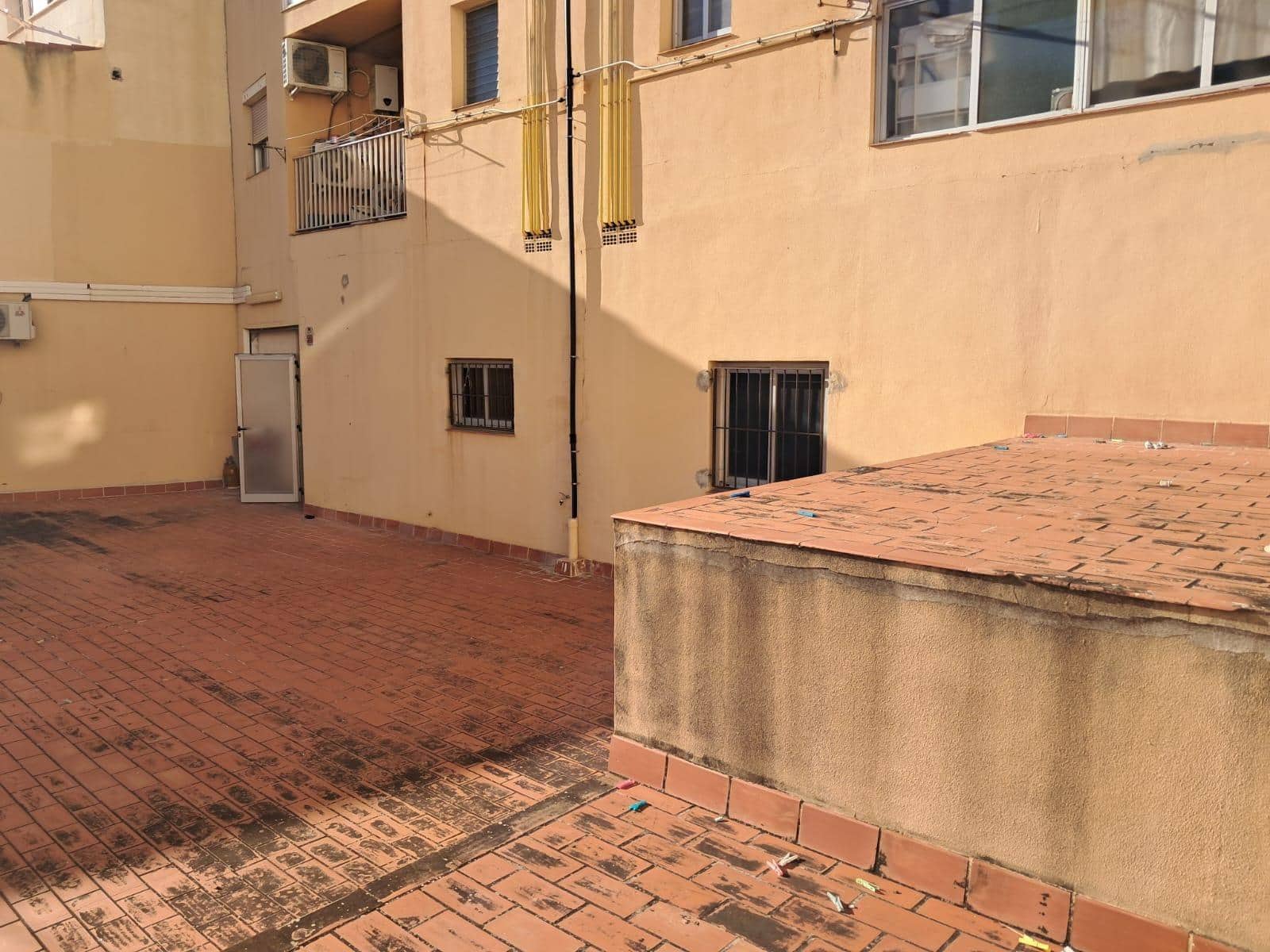 Commercial for rent in Palma de Mallorca - € 1,200 (Ref: 9303413)