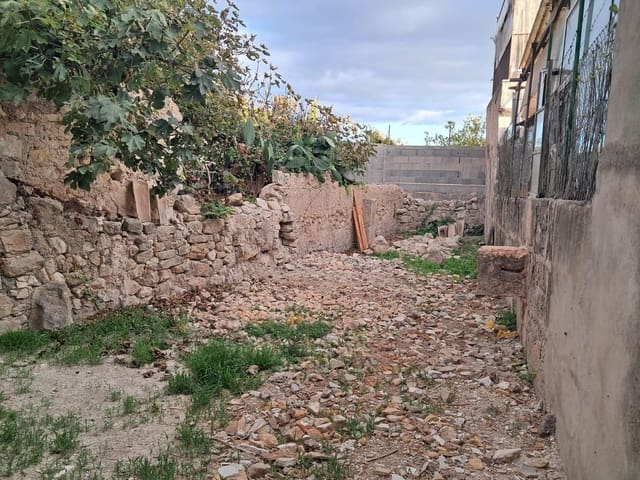 Byhus til salg i Sant Joan - € 179.000 (Ref: 9375262)