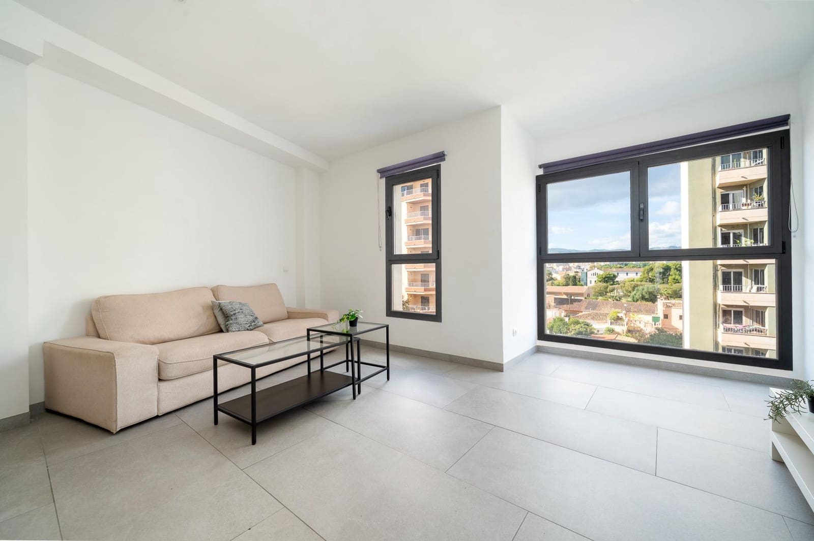 11 bedroom Business for rent in Palma de Mallorca - € 10,000 (Ref: 9375263)