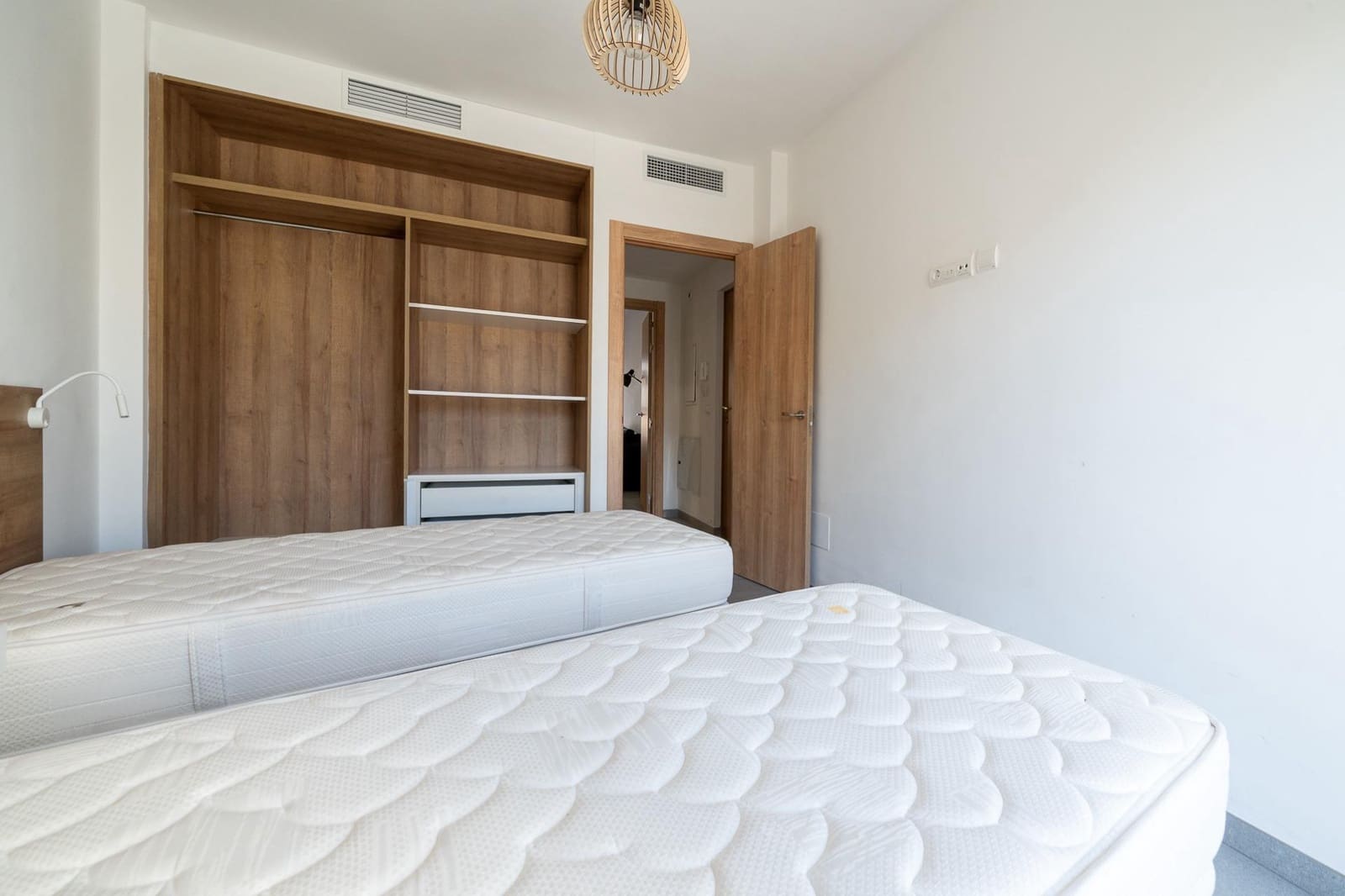 11 bedroom Business for rent in Palma de Mallorca - € 10,000 (Ref: 9375263)