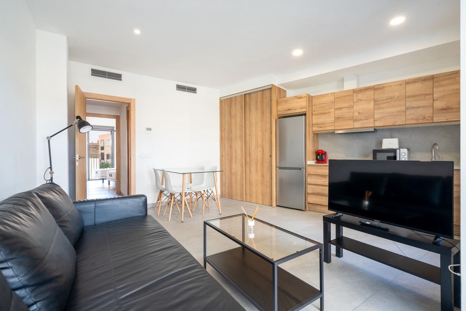 11 bedroom Business for rent in Palma de Mallorca - € 10,000 (Ref: 9375263)