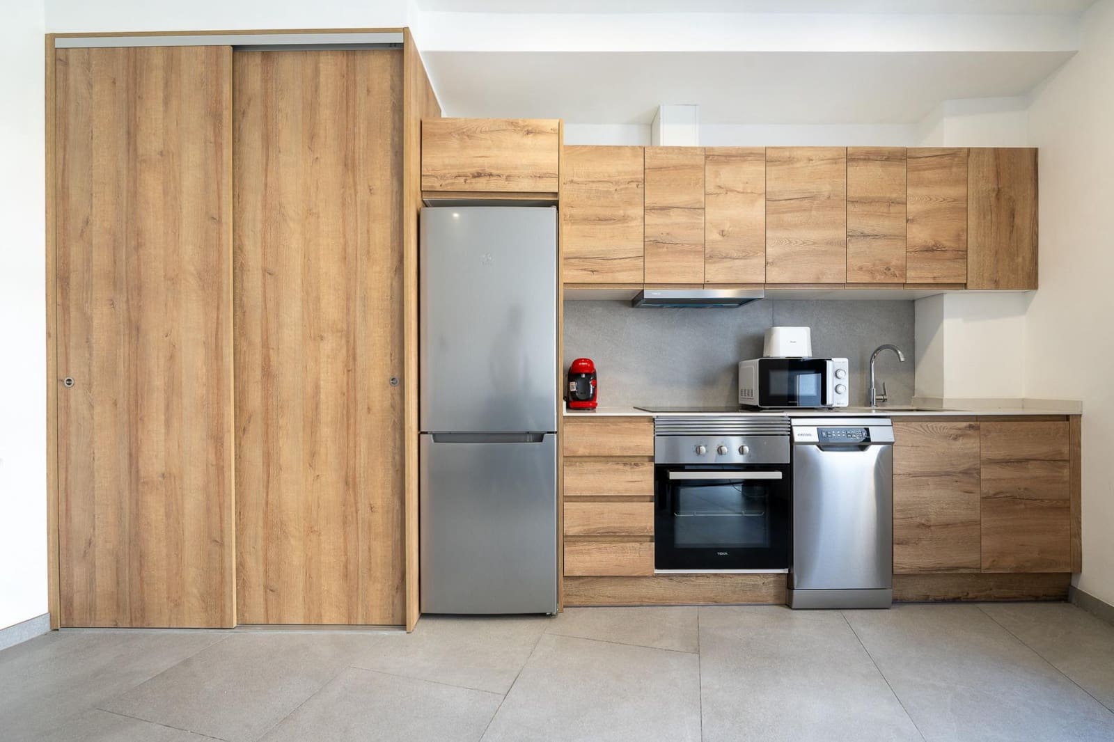 11 bedroom Business for rent in Palma de Mallorca - € 10,000 (Ref: 9375263)