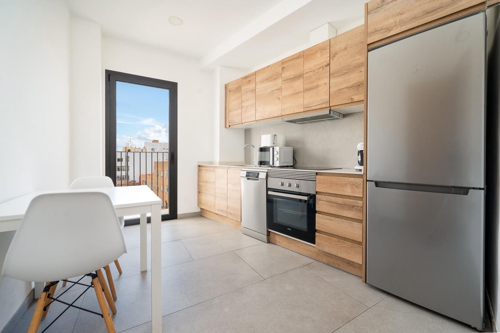 11 bedroom Business for rent in Palma de Mallorca - € 10,000 (Ref: 9375263)