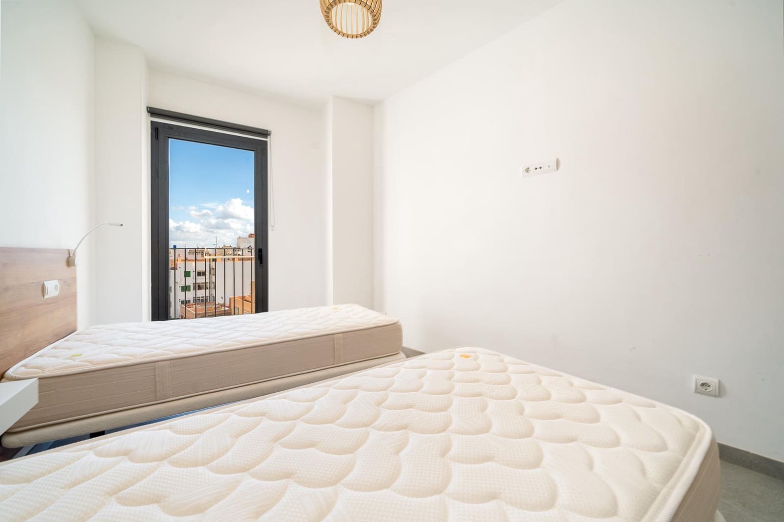 11 bedroom Business for rent in Palma de Mallorca - € 10,000 (Ref: 9375263)