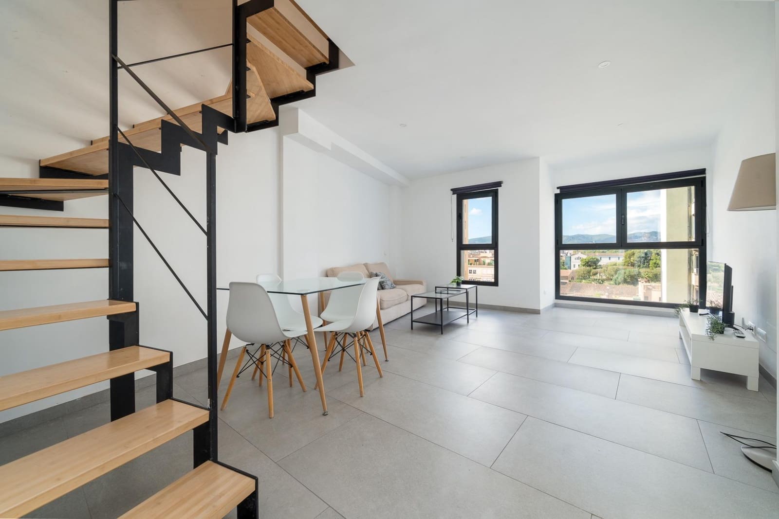 11 bedroom Business for rent in Palma de Mallorca - € 10,000 (Ref: 9375263)