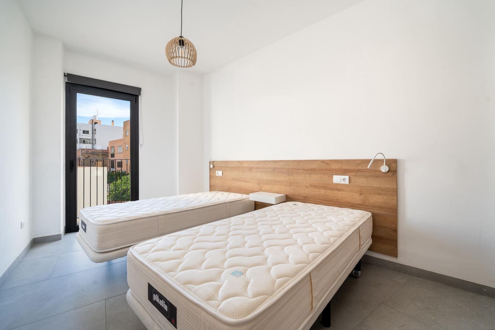 11 bedroom Business for rent in Palma de Mallorca - € 10,000 (Ref: 9375263)