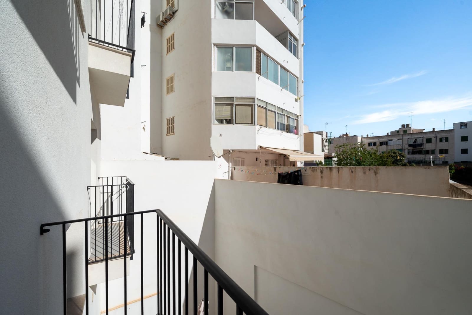 11 bedroom Business for rent in Palma de Mallorca - € 10,000 (Ref: 9375263)