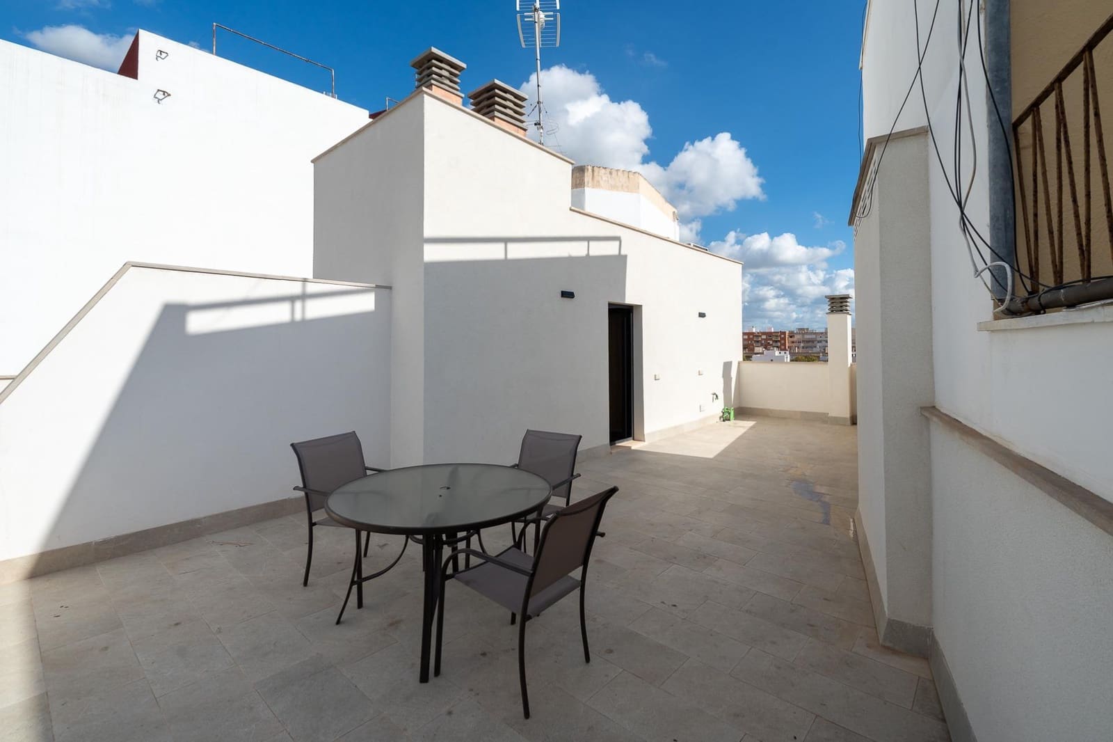 11 bedroom Business for rent in Palma de Mallorca - € 10,000 (Ref: 9375263)