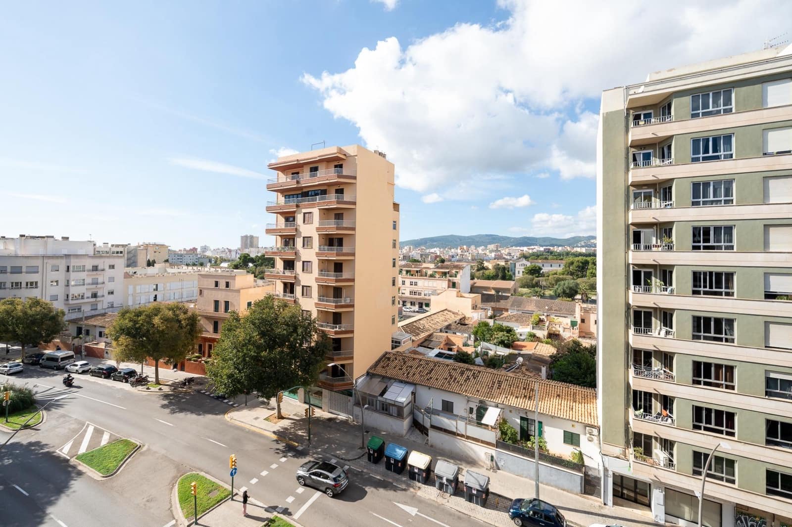 11 bedroom Business for rent in Palma de Mallorca - € 10,000 (Ref: 9375263)