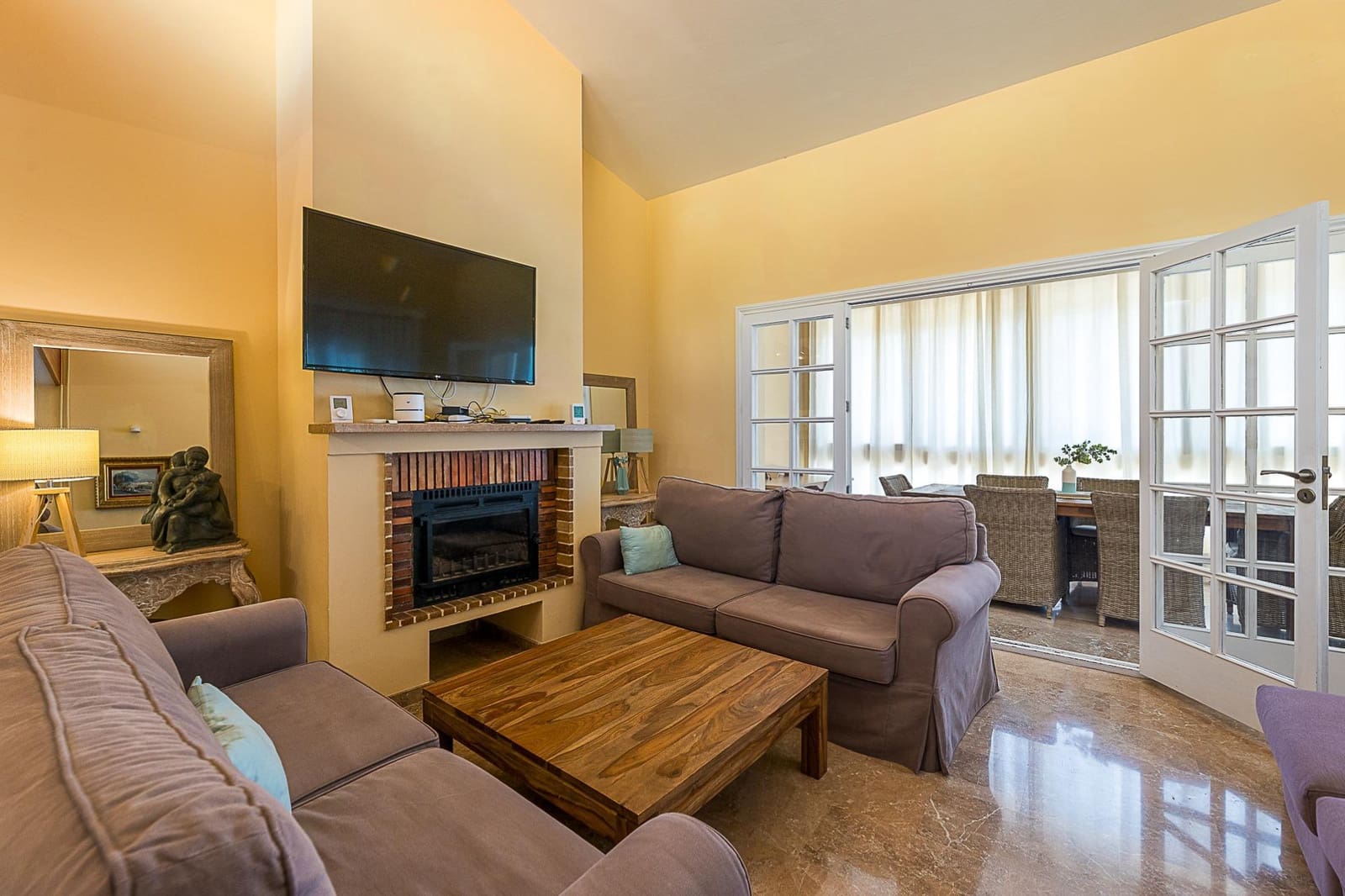 4 soveværelse Semi-Rækkehus til salg i Costa d'en Blanes med swimmingpool garage - € 1.450.000 (Ref: 9382774)