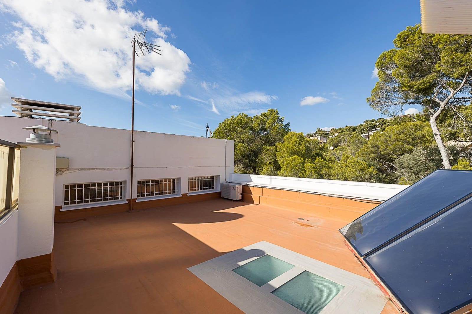 4 soveværelse Semi-Rækkehus til salg i Costa d'en Blanes med swimmingpool garage - € 1.450.000 (Ref: 9382774)