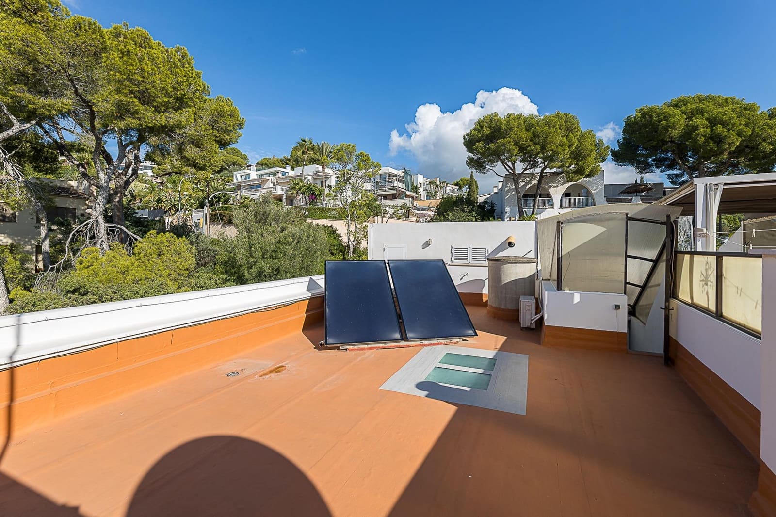 4 soveværelse Semi-Rækkehus til salg i Costa d'en Blanes med swimmingpool garage - € 1.450.000 (Ref: 9382774)