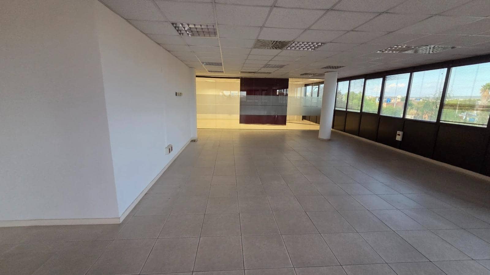 Oficina en Palma de Mallorca en alquiler - 2.200 € (Ref: 9431030)