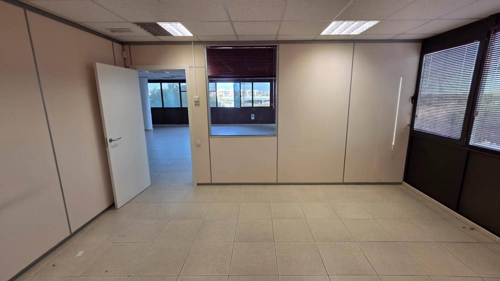 Oficina en Palma de Mallorca en alquiler - 2.200 € (Ref: 9431030)