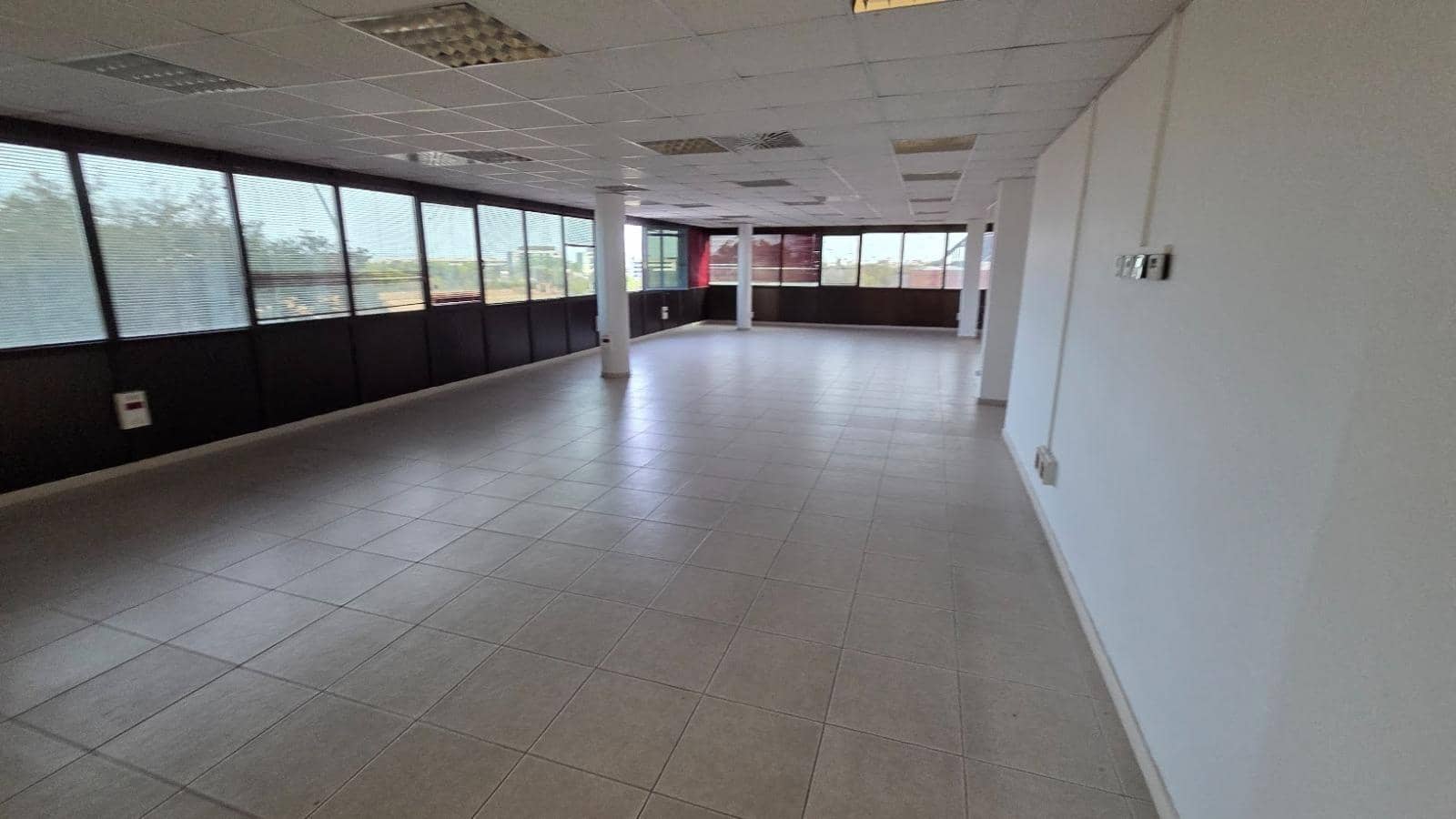 Oficina en Palma de Mallorca en alquiler - 2.200 € (Ref: 9431030)