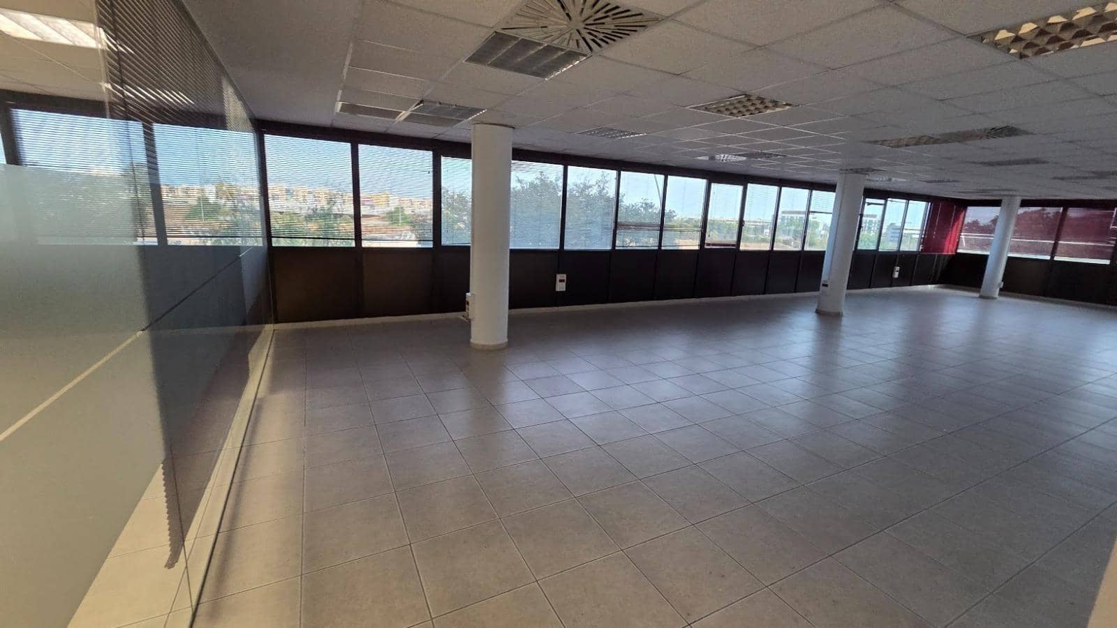 Oficina en Palma de Mallorca en alquiler - 2.200 € (Ref: 9431030)