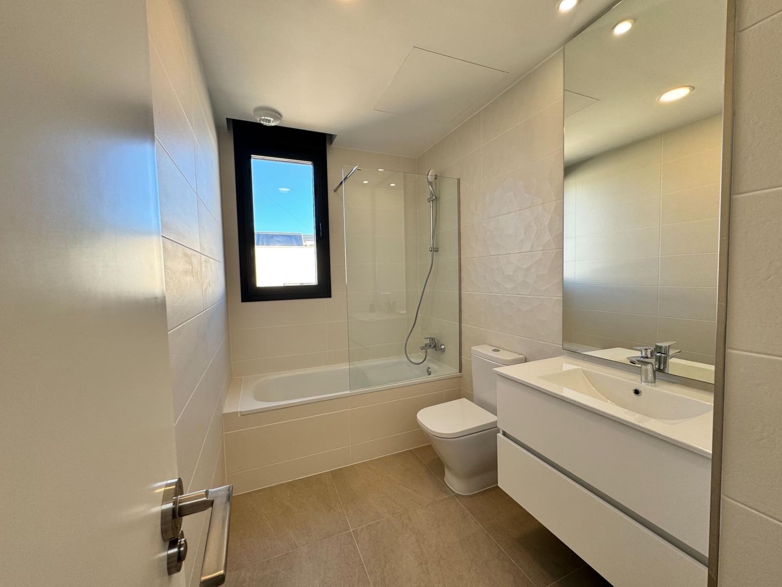 4 bedroom Semi-detached Villa for sale in Llucmajor with pool - € 850,000 (Ref: 9431033)