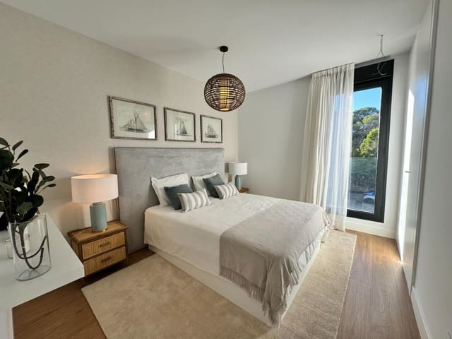 4 quarto Moradia Geminada para venda em Llucmajor com piscina - 850 000 € (Ref: 9431033)