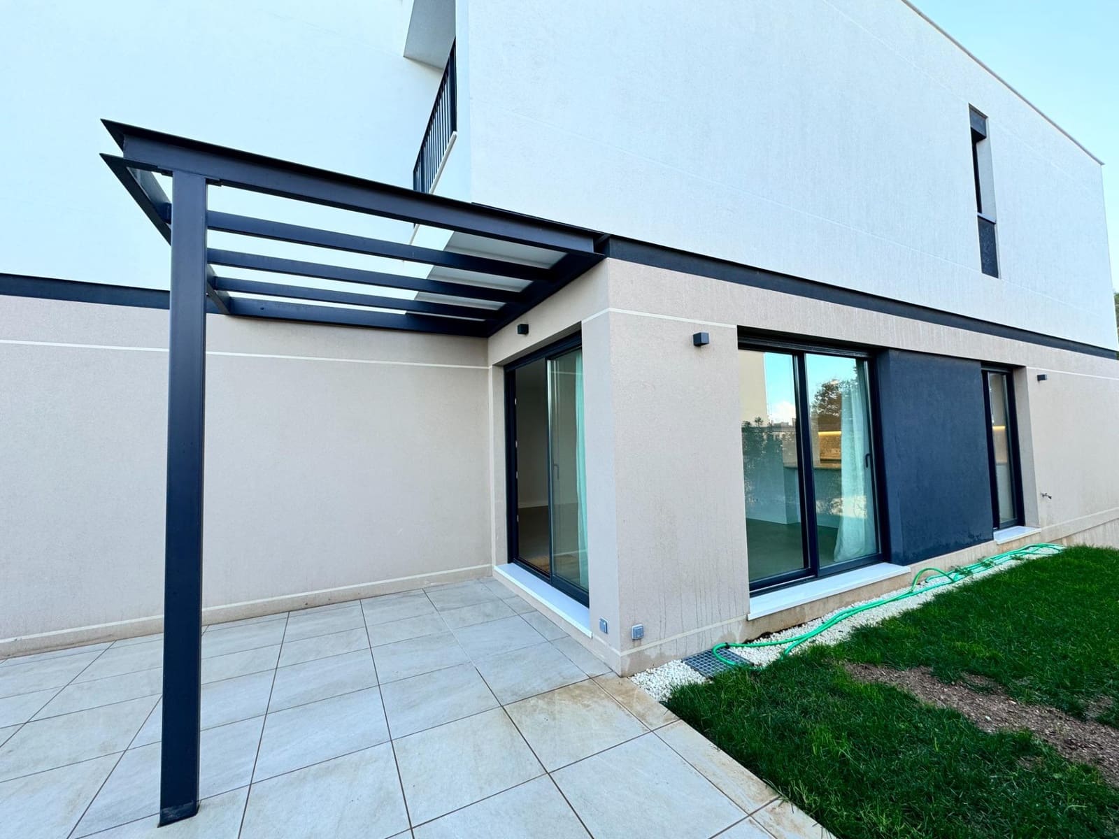 4 bedroom Semi-detached Villa for sale in Llucmajor with pool - € 850,000 (Ref: 9431033)