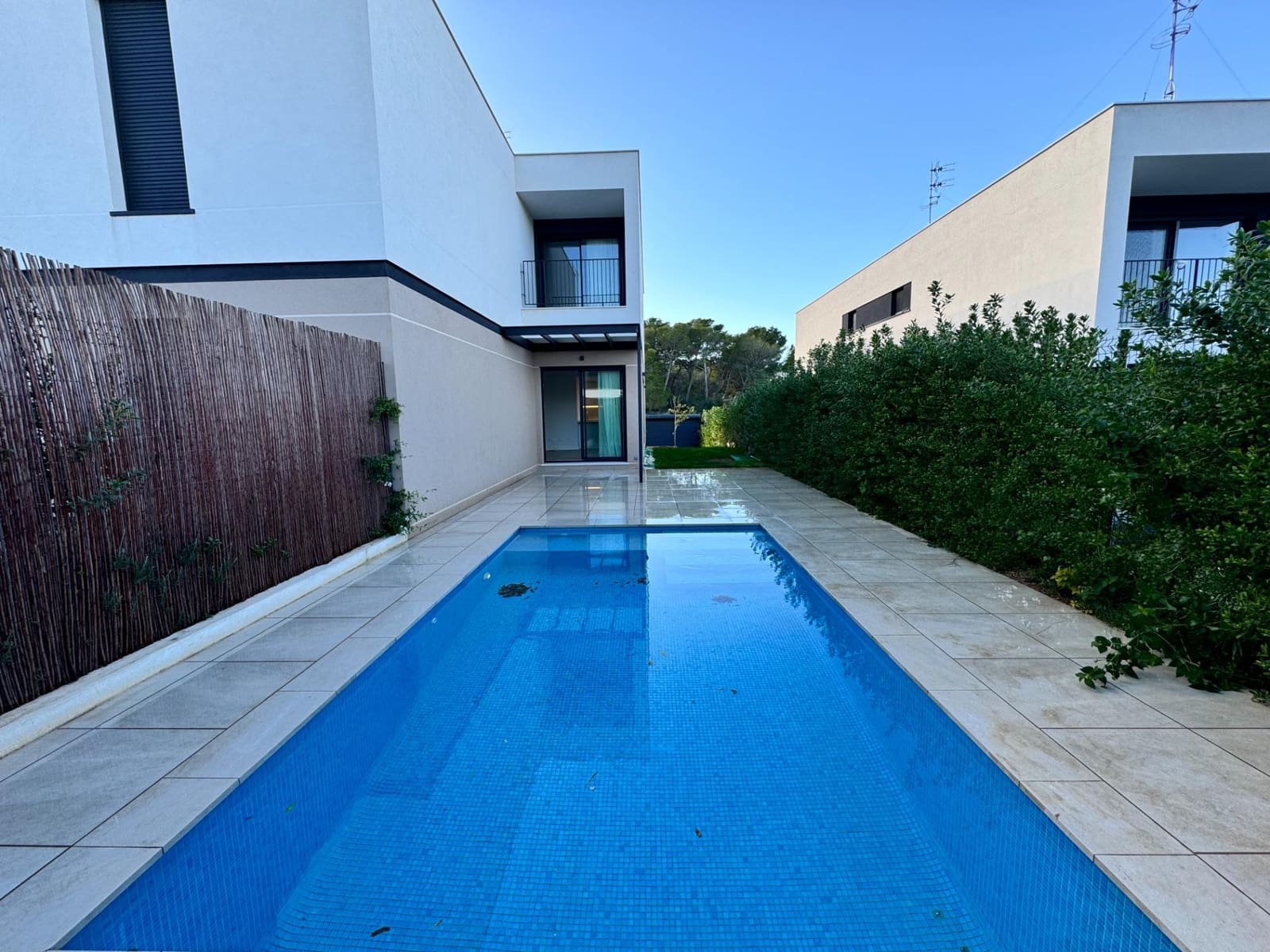 4 bedroom Semi-detached Villa for sale in Llucmajor with pool - € 850,000 (Ref: 9431033)