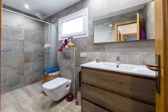 3 soveværelse Rækkehus til salg i Son Sardina, Palma de Mallorca med garage - € 479.500 (Ref: 9440022)