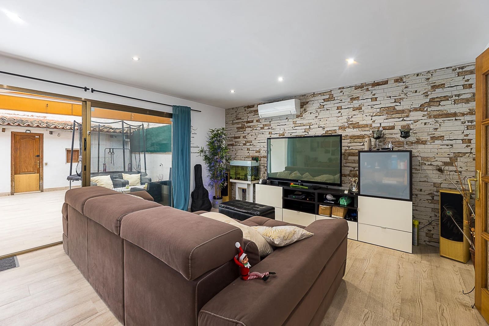 3 soveværelse Rækkehus til salg i Son Sardina med garage - € 479.500 (Ref: 9440022)