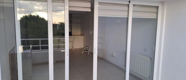 2 soverom Leilighet til leie i Palma de Mallorca med svømmebasseng - € 1 950 (Ref: 9449011)