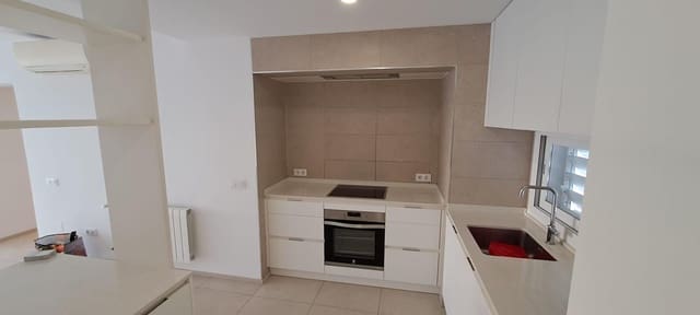 2 soverom Leilighet til leie i Palma de Mallorca med svømmebasseng - € 1 950 (Ref: 9449011)