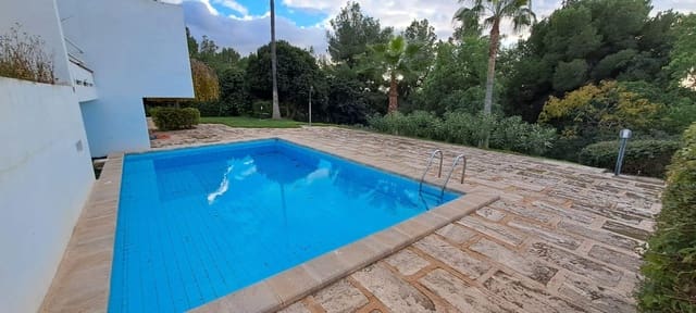 2 soverom Leilighet til leie i Palma de Mallorca med svømmebasseng - € 1 950 (Ref: 9449011)