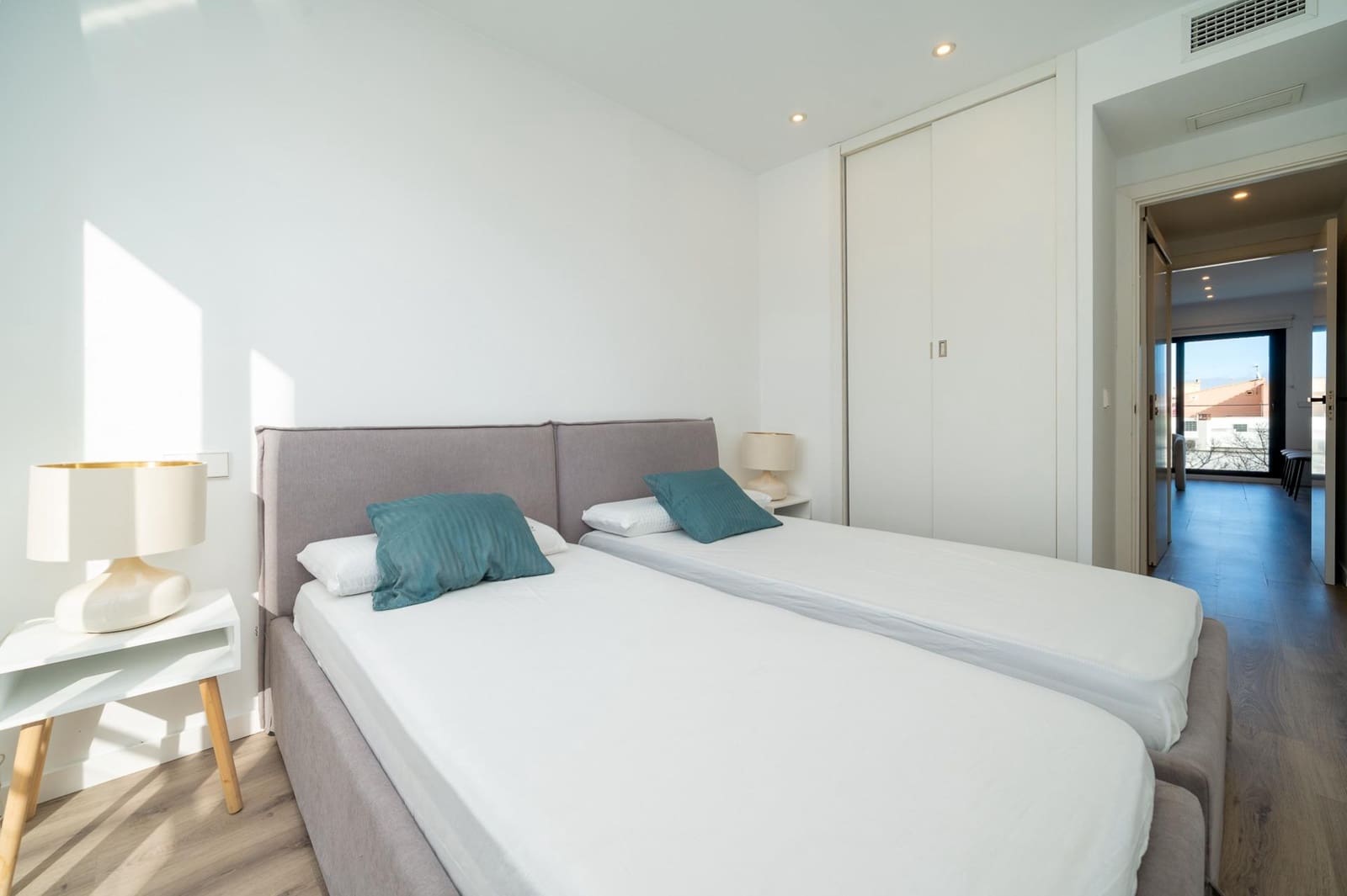 2 makuuhuone Kattohuoneisto vuokrattavana paikassa Palma de Mallorca mukana 
autotalli - 2 000 € (Ref: 9482007)