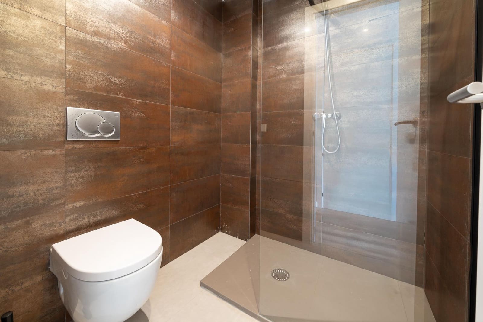 2 makuuhuone Kattohuoneisto vuokrattavana paikassa Palma de Mallorca mukana 
autotalli - 2 000 € (Ref: 9482007)