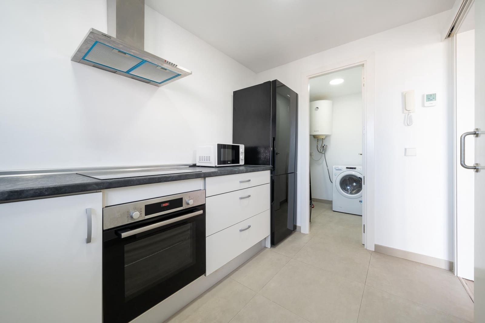 2 makuuhuone Kattohuoneisto vuokrattavana paikassa Palma de Mallorca mukana 
autotalli - 2 000 € (Ref: 9482007)