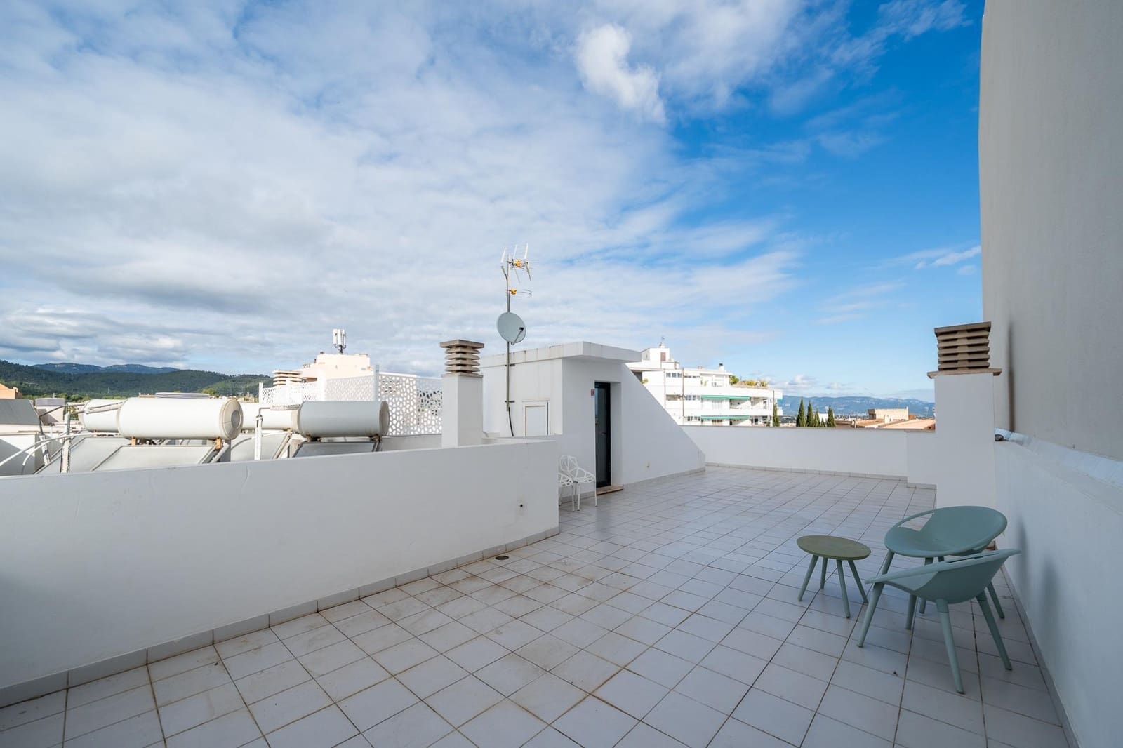 2 makuuhuone Kattohuoneisto vuokrattavana paikassa Palma de Mallorca mukana 
autotalli - 2 000 € (Ref: 9482007)