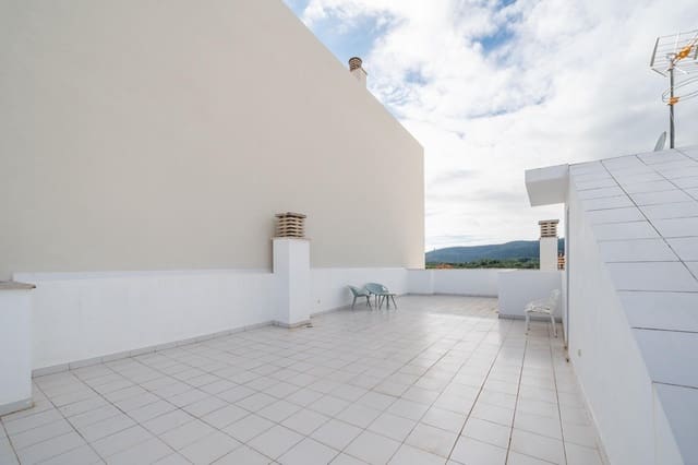 2 makuuhuone Kattohuoneisto vuokrattavana paikassa Son Rapinya, Palma de Mallorca mukana 
autotalli - 2 000 € (Ref: 9482007)