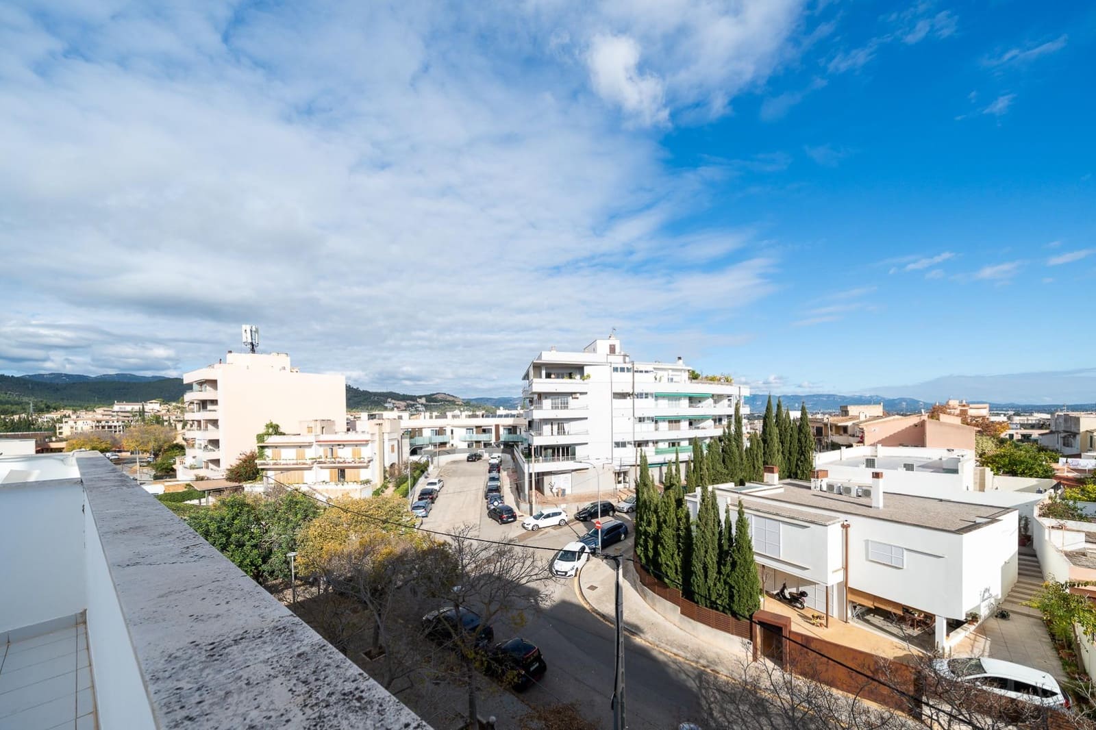 2 makuuhuone Kattohuoneisto vuokrattavana paikassa Palma de Mallorca mukana 
autotalli - 2 000 € (Ref: 9482007)