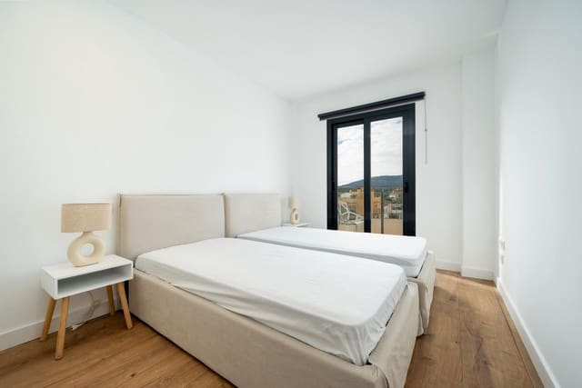 3 makuuhuone Kattohuoneisto vuokrattavana paikassa Son Rapinya, Palma de Mallorca mukana 
autotalli - 2 200 € (Ref: 9482008)