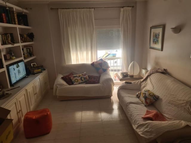 Piso de 2 habitaciones en Son Espanyolet, Palma de Mallorca en alquiler - 1.300 € (Ref: 9508813)