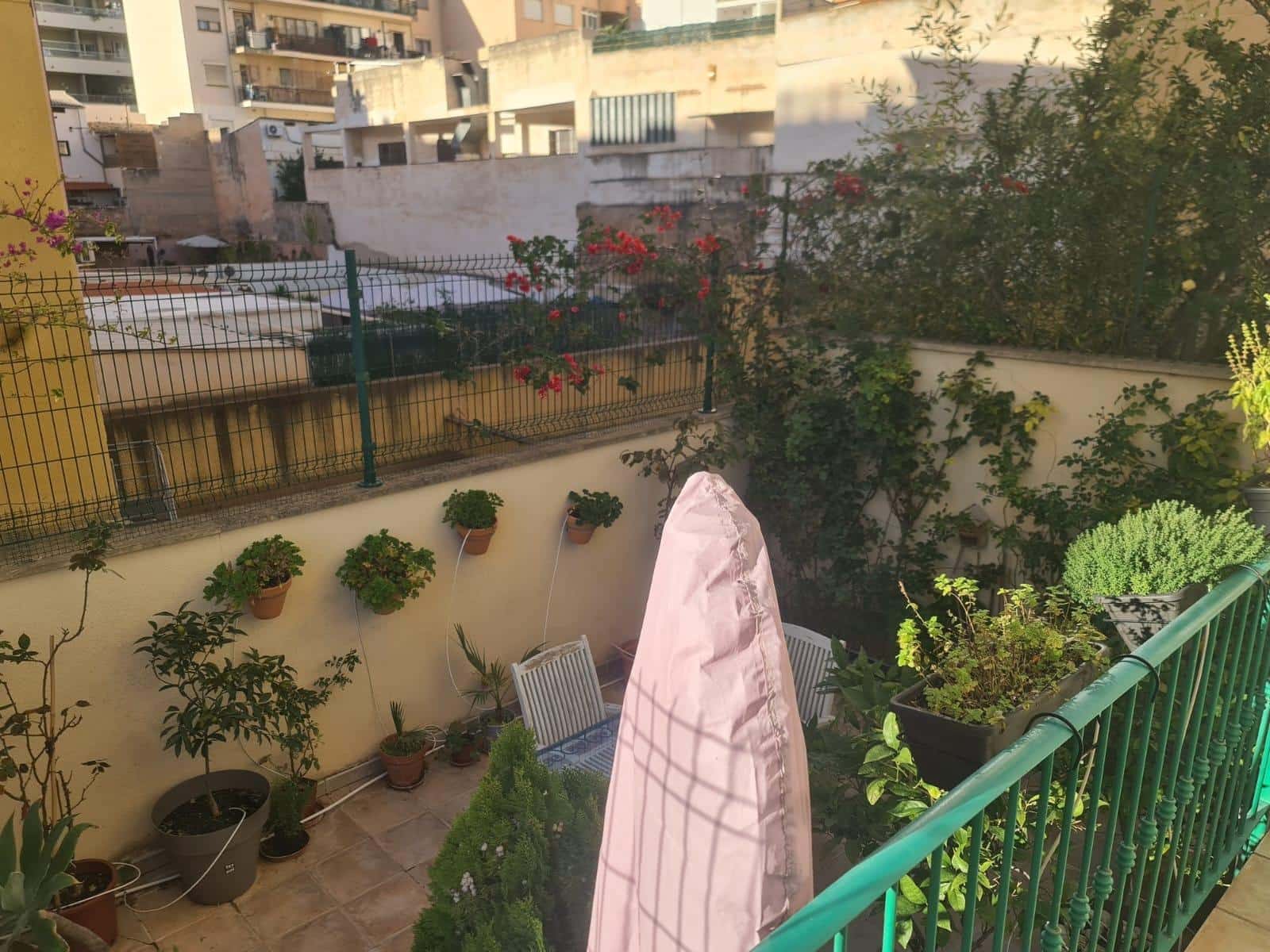 Piso de 2 habitaciones en Palma de Mallorca en alquiler - 1.300 € (Ref: 9508813)