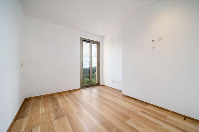 2 quarto Moradia em Banda para arrendar em Genova, Palma de Mallorca com garagem - 1 650 € (Ref: 9571085)