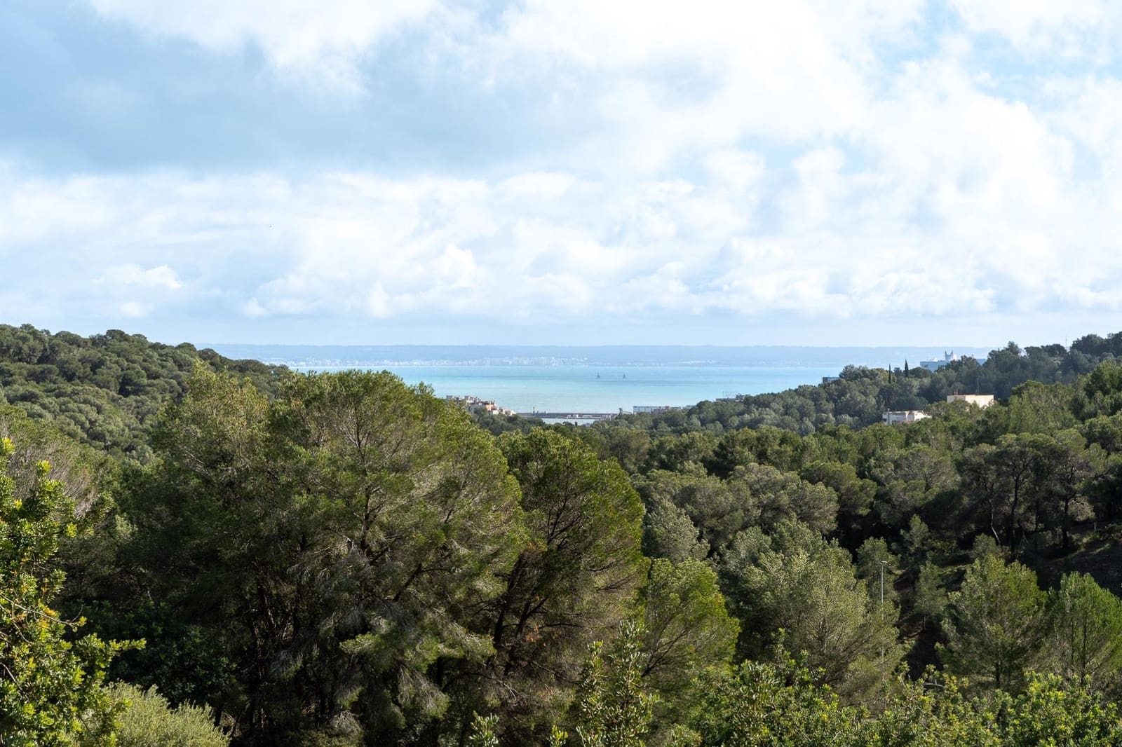 2 sypialnia Dom szeregowy do wynajęcia w Genova z garażem - 1 650 € (Ref: 9571085)