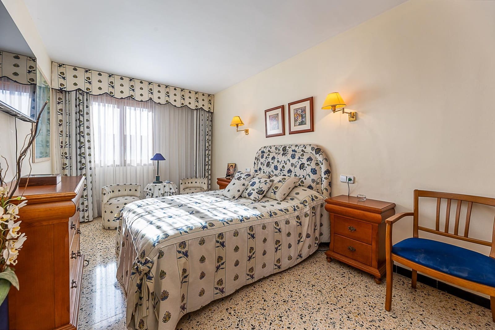 4 bedroom Flat for sale in Palma de Mallorca - € 415,000 (Ref: 9599480)